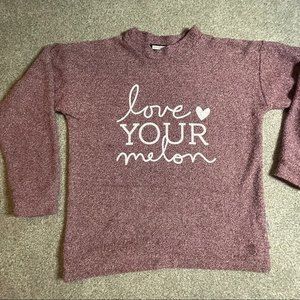Love Your Melon Wooly Threads Size L Heather Burgundy White Graphic Sweater